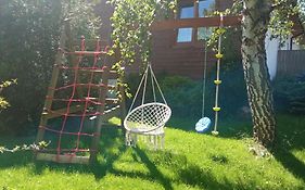 Domek i Apartamenty Stokrotka